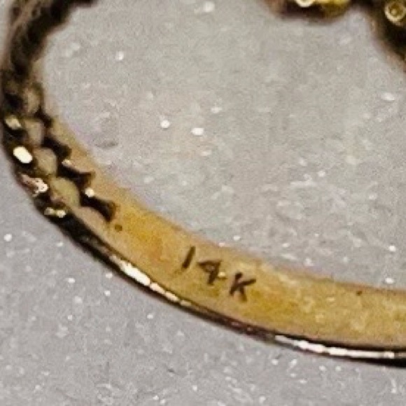 Gold Ring Purple Gemstone 14K Sz 7 - Picture 8 of 8